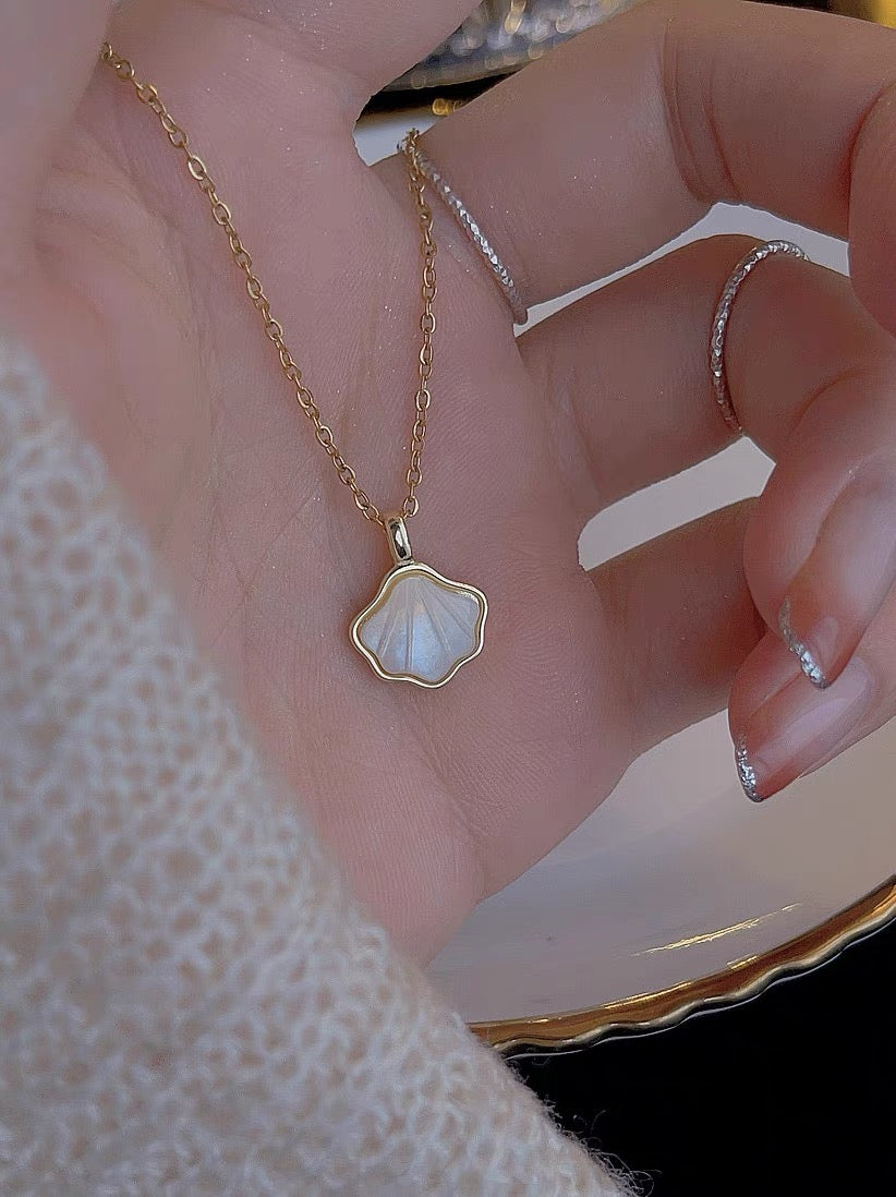 Opal Stone Seashell Charm Necklace