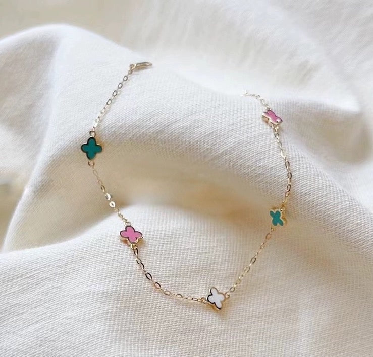 Pink, Blue & White Clovers Bracelet