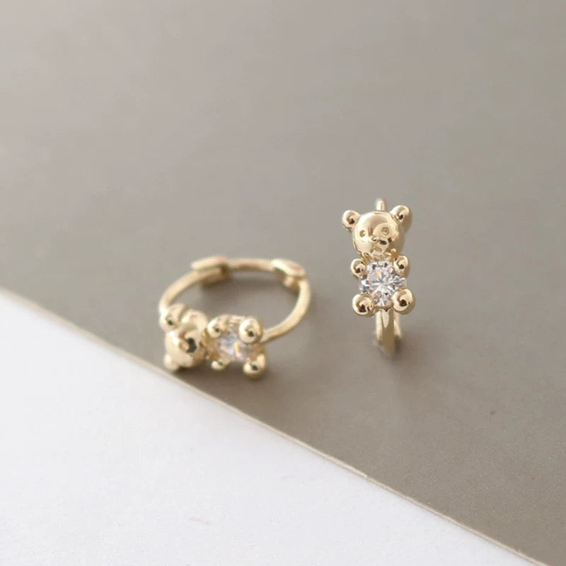 Solitaire Bear Huggie Hoops