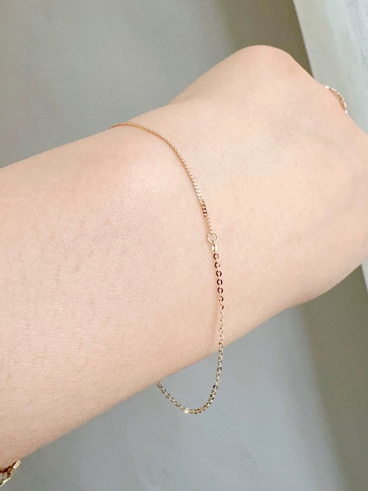 Avant-Garde Asymmetric Chain Bracelet