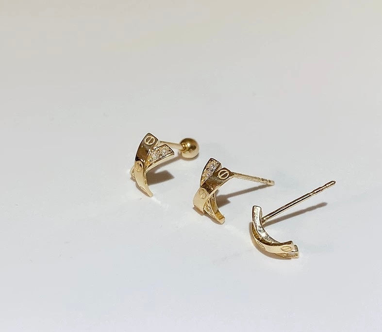 Love Screw Crosses Stud Earrings