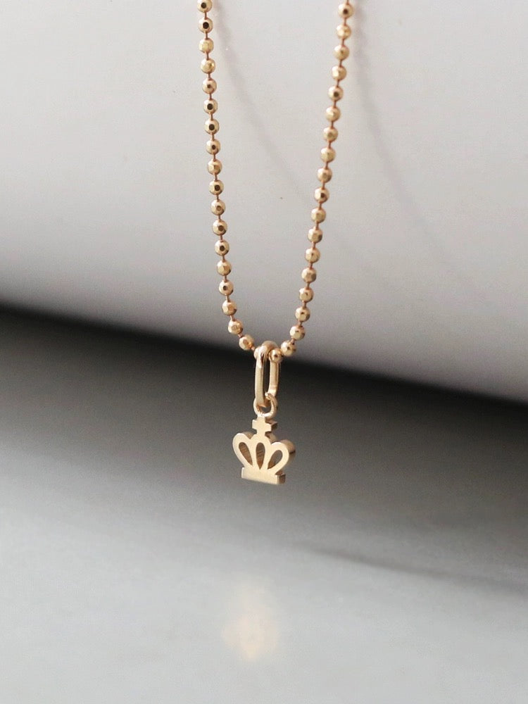 Signet Crown Charm Pendant