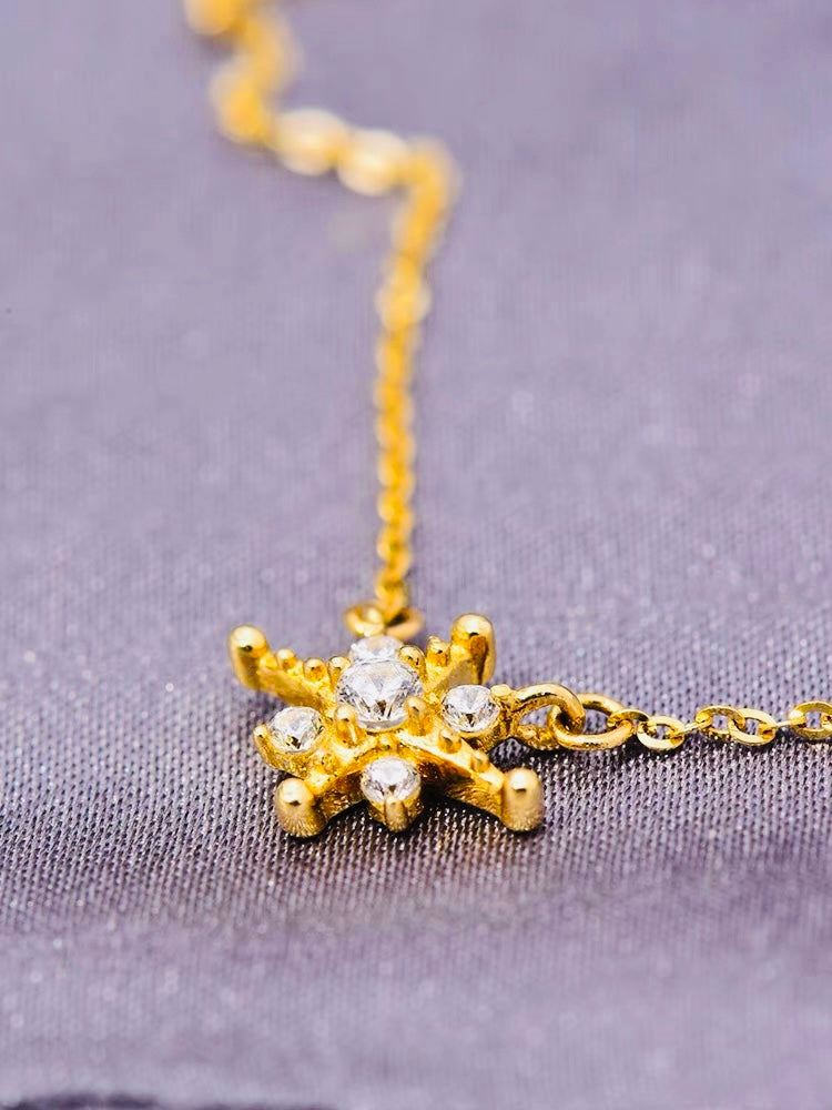 Vintage Jewelled Star Necklace