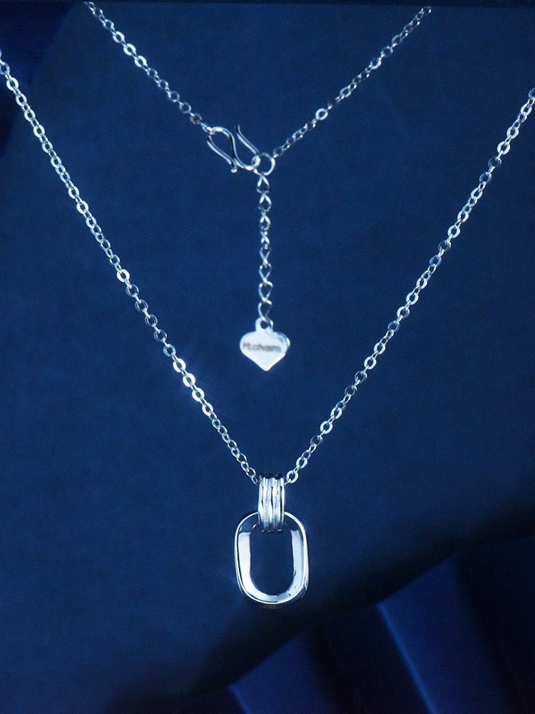 Oval Handle Charm Necklace