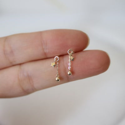 Star Globe Chain Stud Earrings