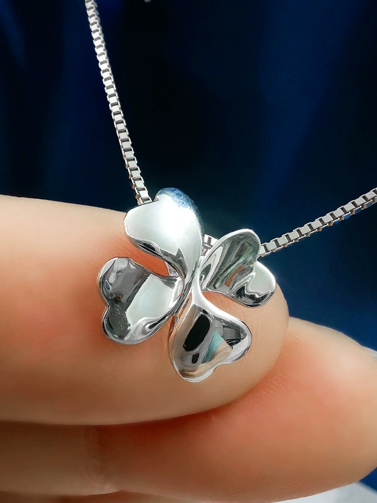 Four Leaf Clover Charm Pendant