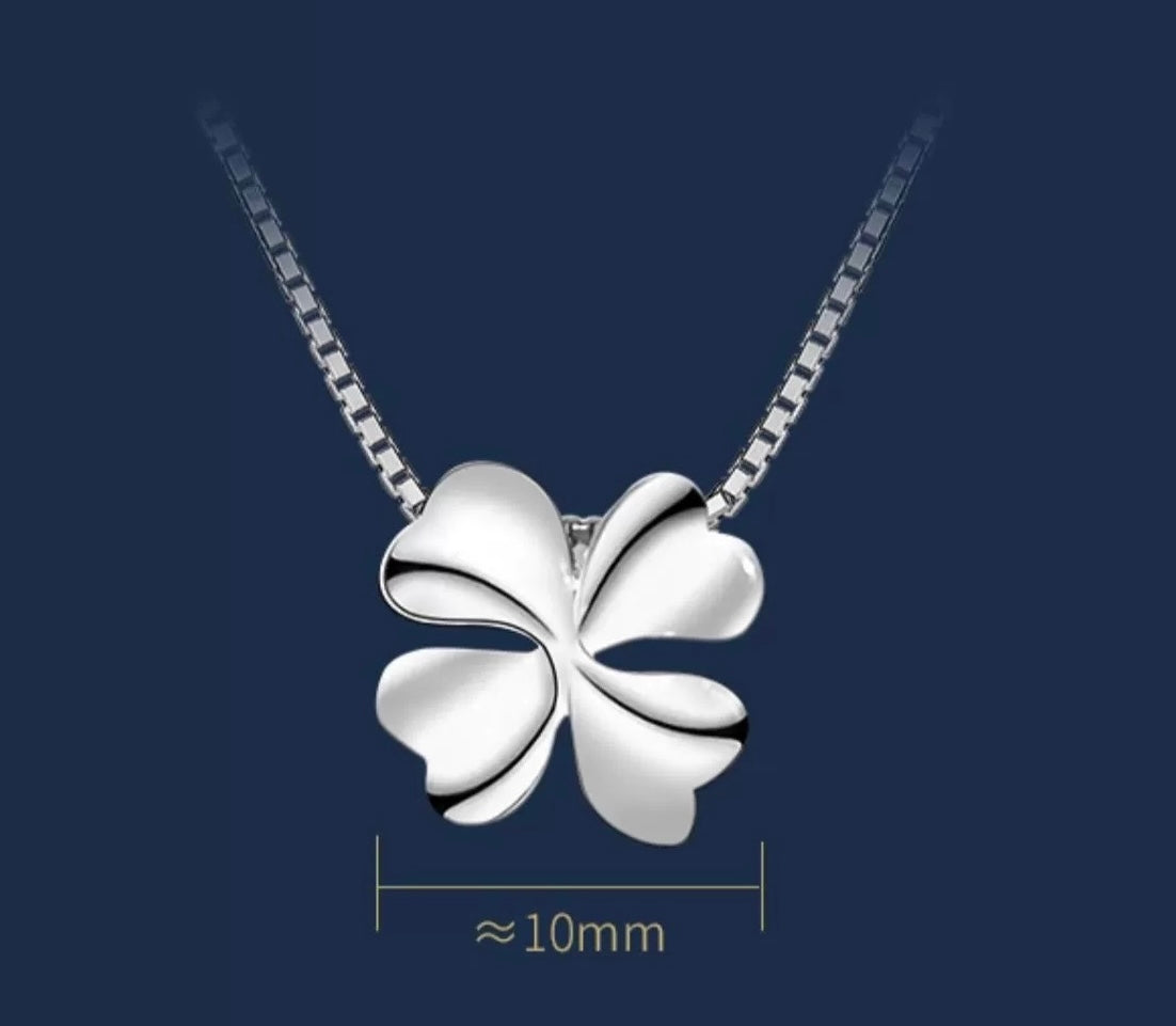 Four Leaf Clover Charm Pendant