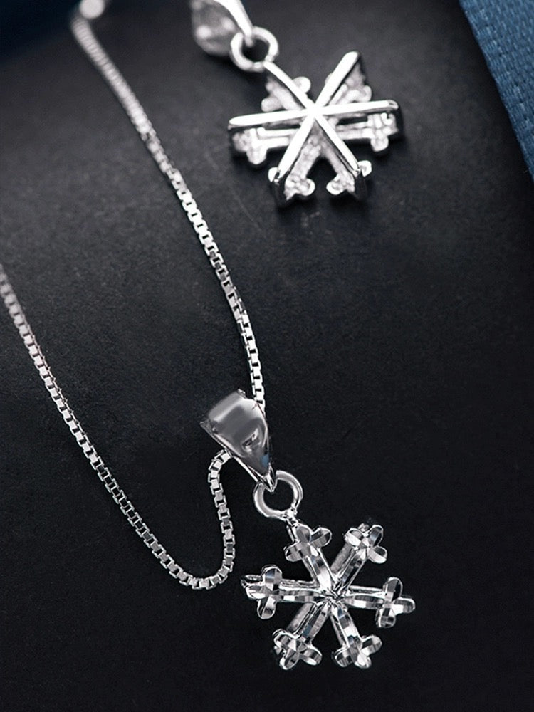 Snowflake Charm Pendant