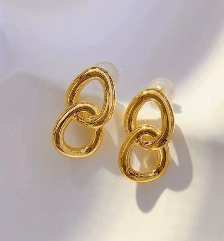 Twin Curb Links Stud Earrings