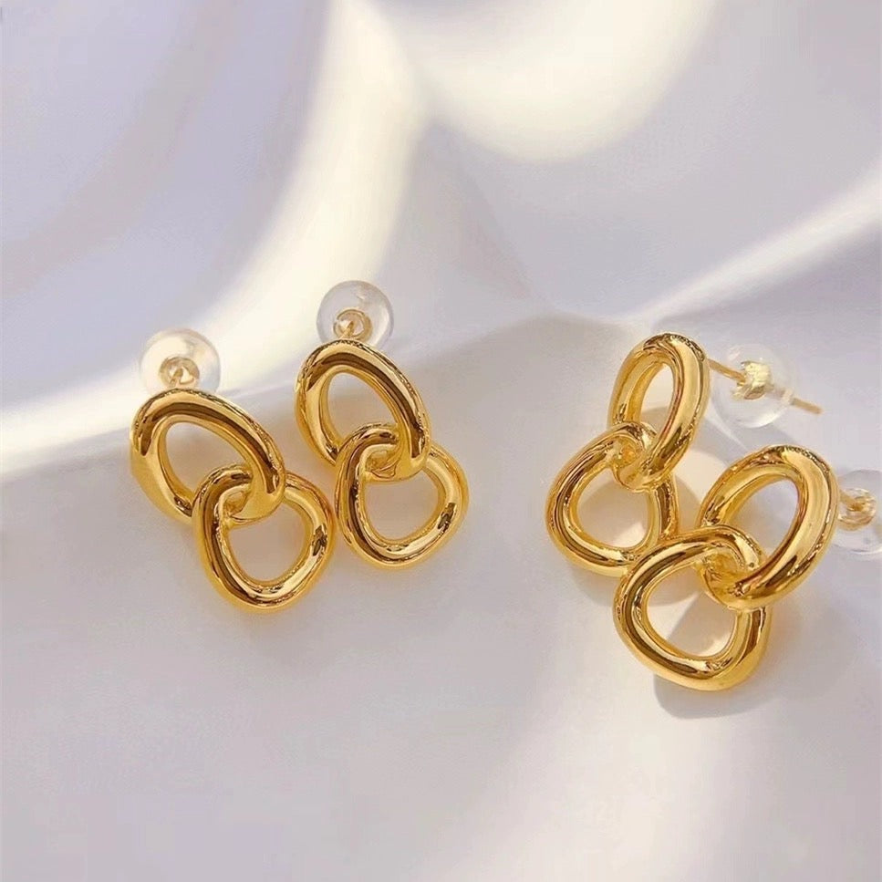 Twin Curb Links Stud Earrings