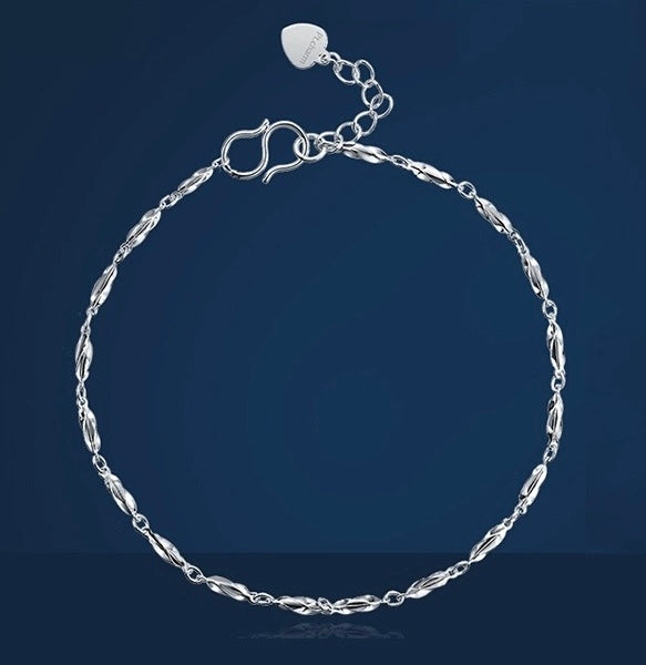 Leaf Patterned Chain Bracelet