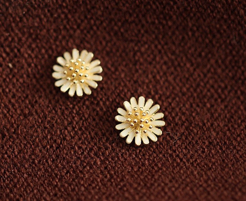 Blooming Sunflower Stud Earrings