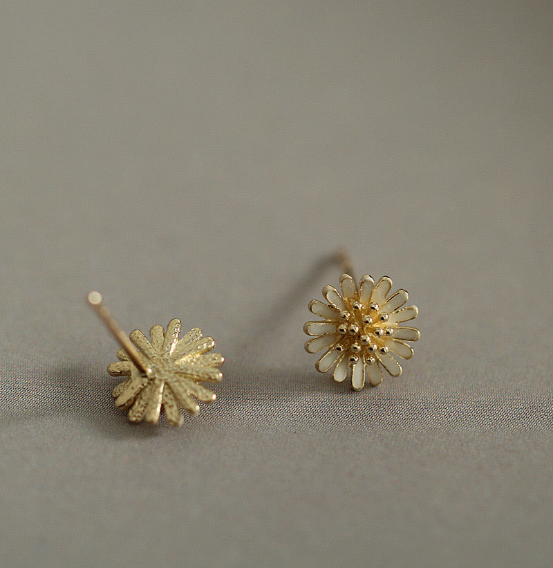 Blooming Sunflower Stud Earrings