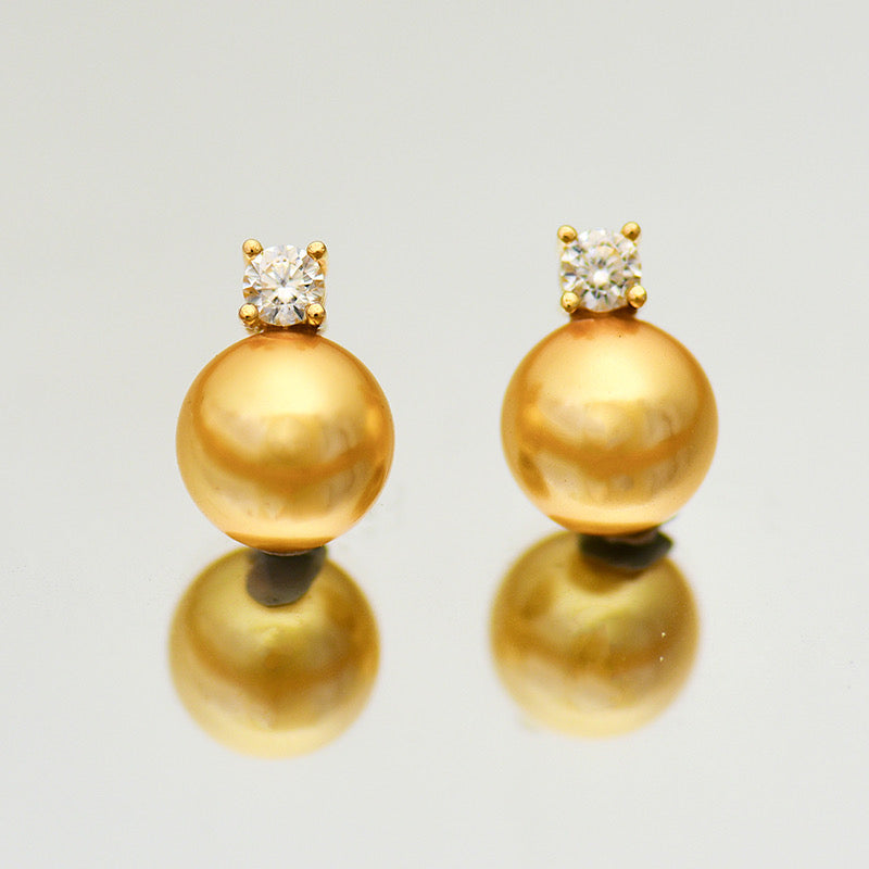 Treasure Pearl Ball Stud Earrings