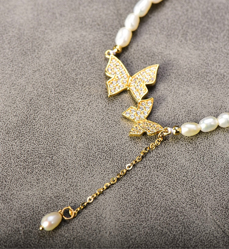 Butterly Bib Pearl Choker Necklace