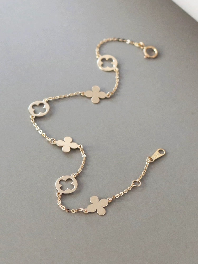 Flower Petal Chain Bracelet