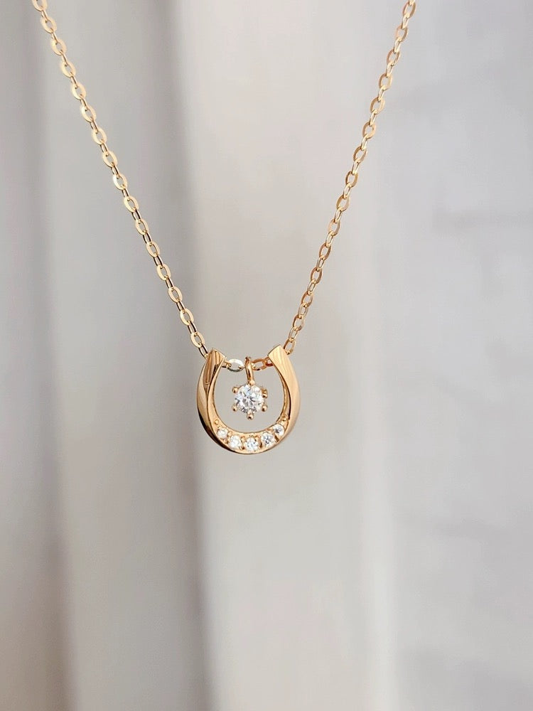 Solitaire Horseshoe Charm Necklace