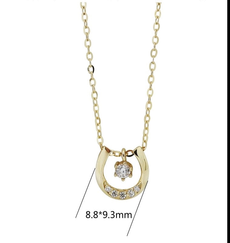 Solitaire Horseshoe Charm Necklace