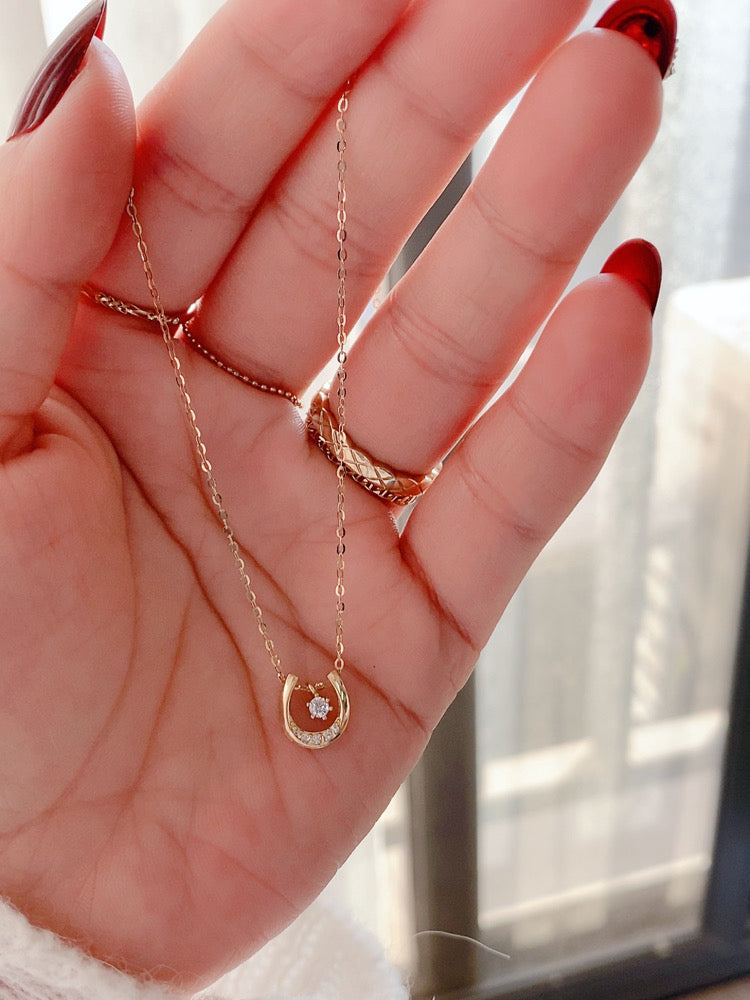 Solitaire Horseshoe Charm Necklace