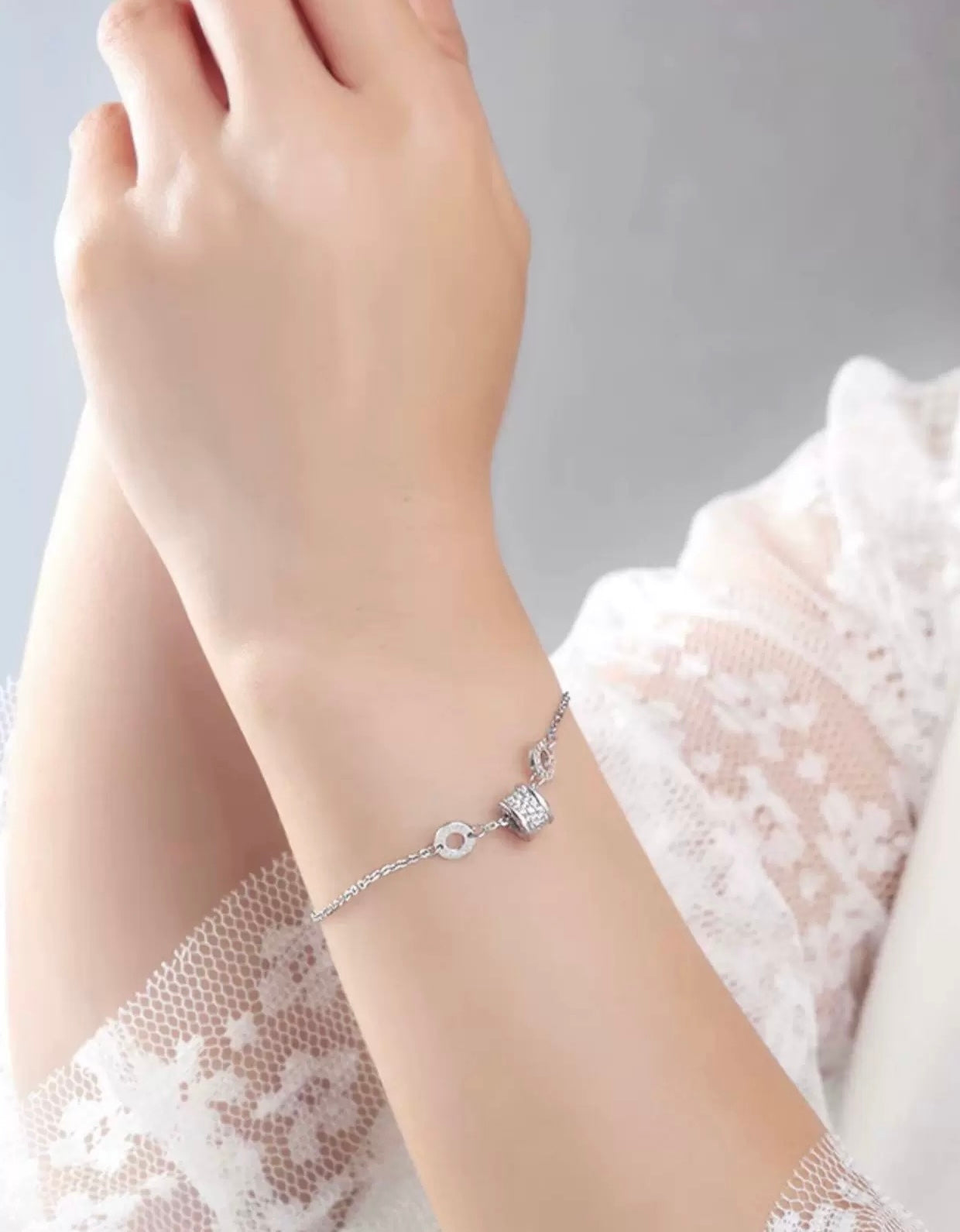 'Love' Rings & Wheel Bracelet