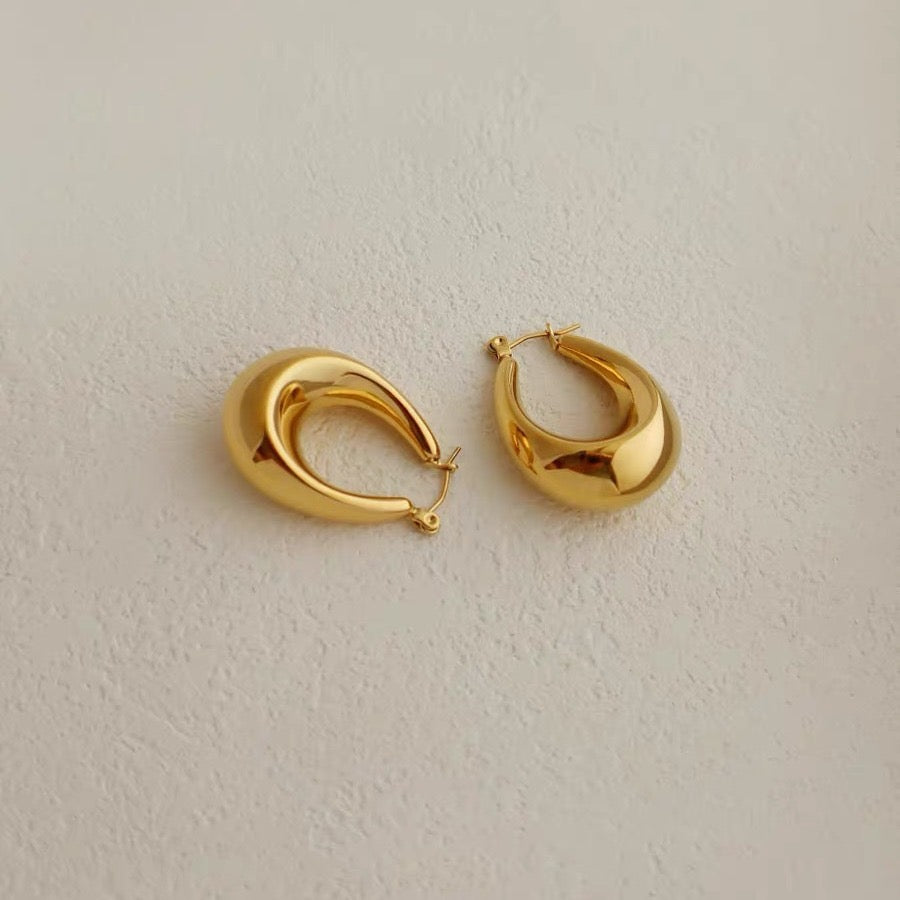 Alta Handbag Hoops Earrings