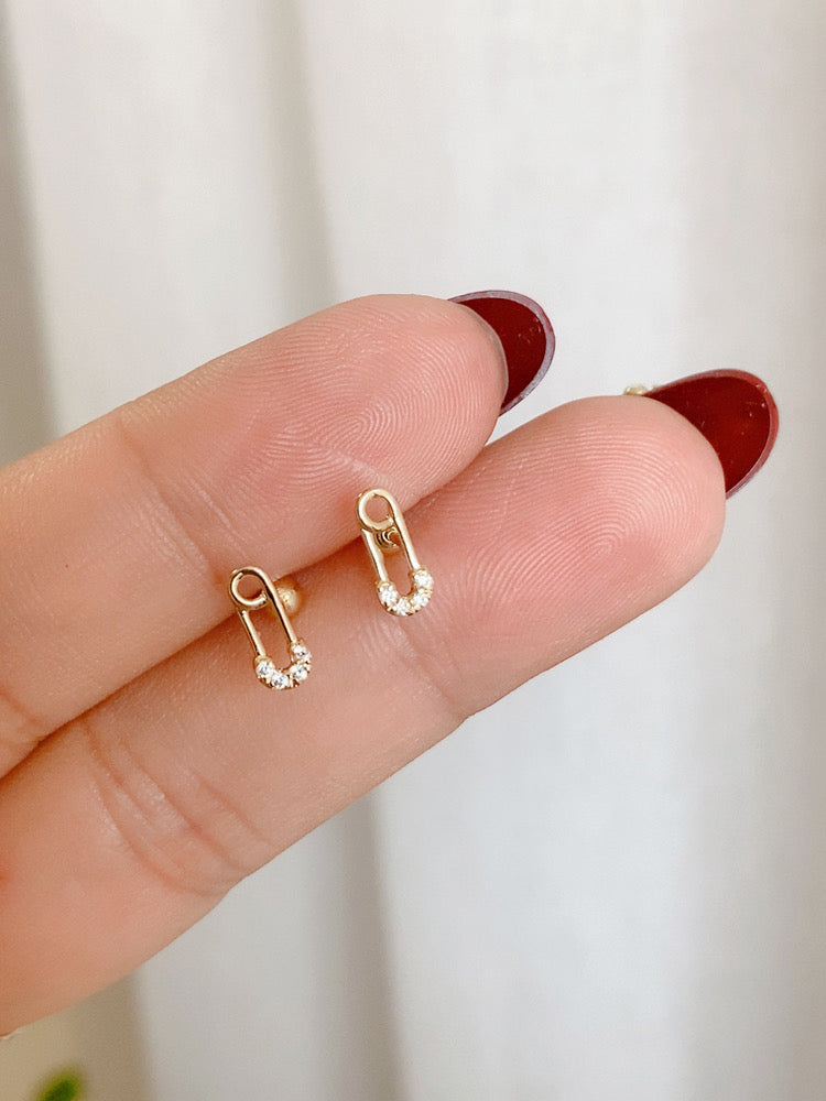 Studded Paperclip Stud Earrings