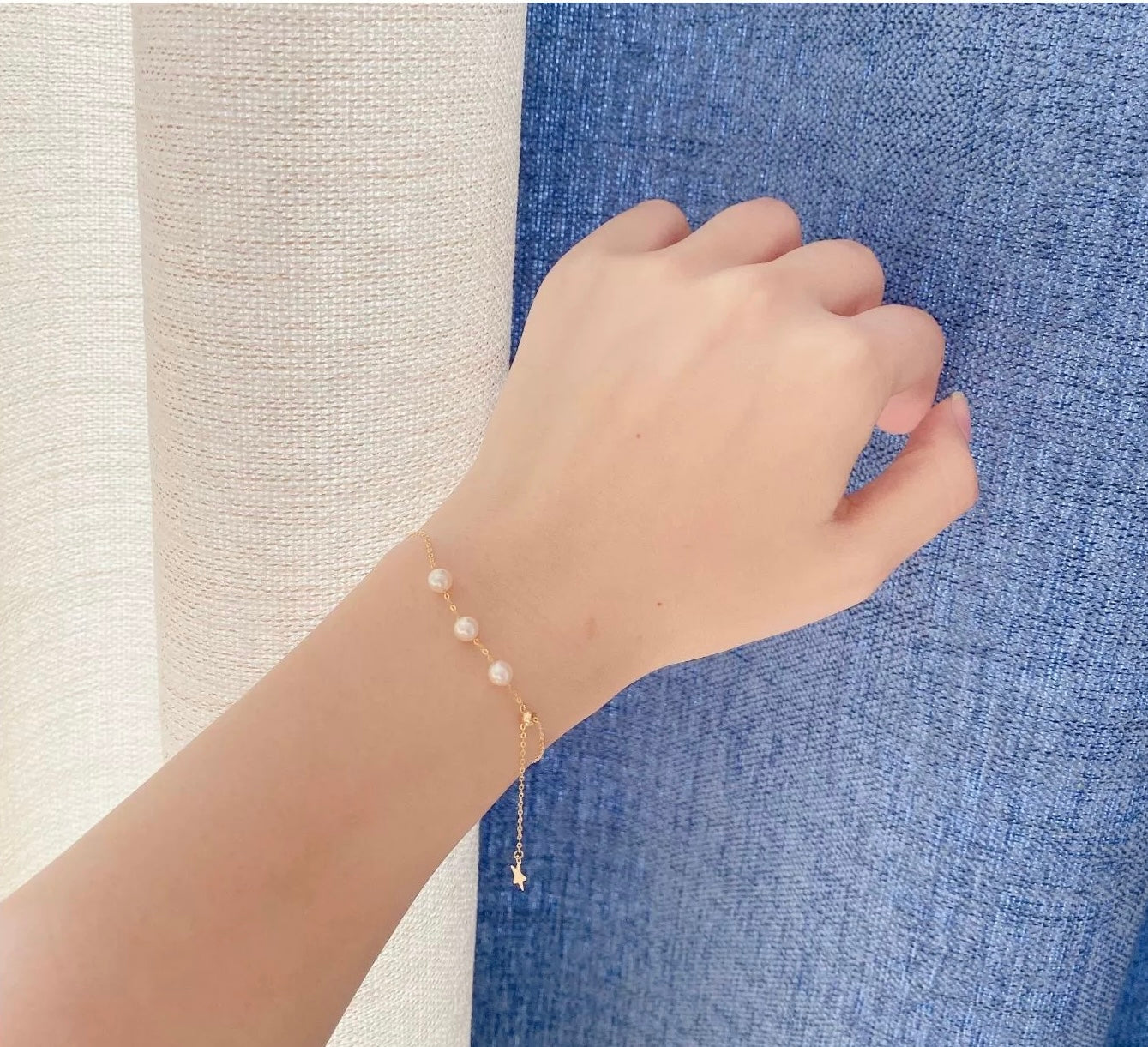 Akoya Pearls & Hanging Star Bracelet