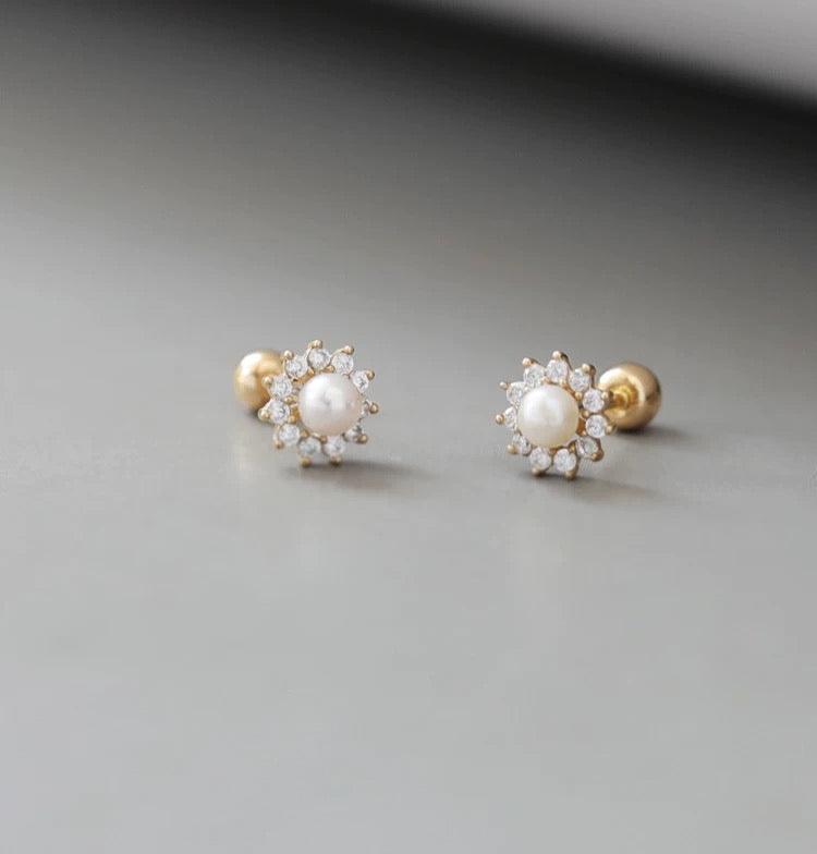 Pearl Sunflower Stud Earrings