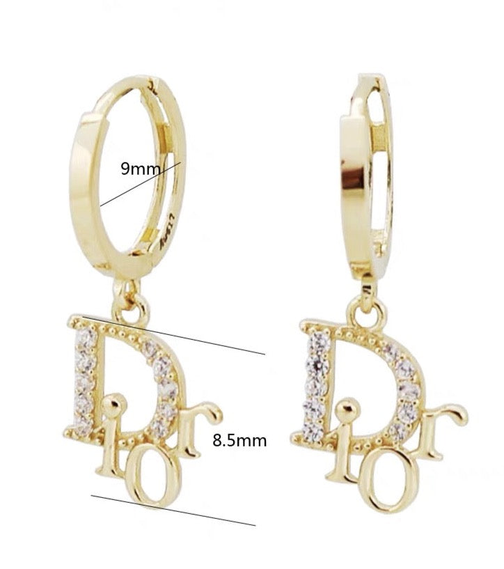 Designer 'D' Motif Huggie Hoops