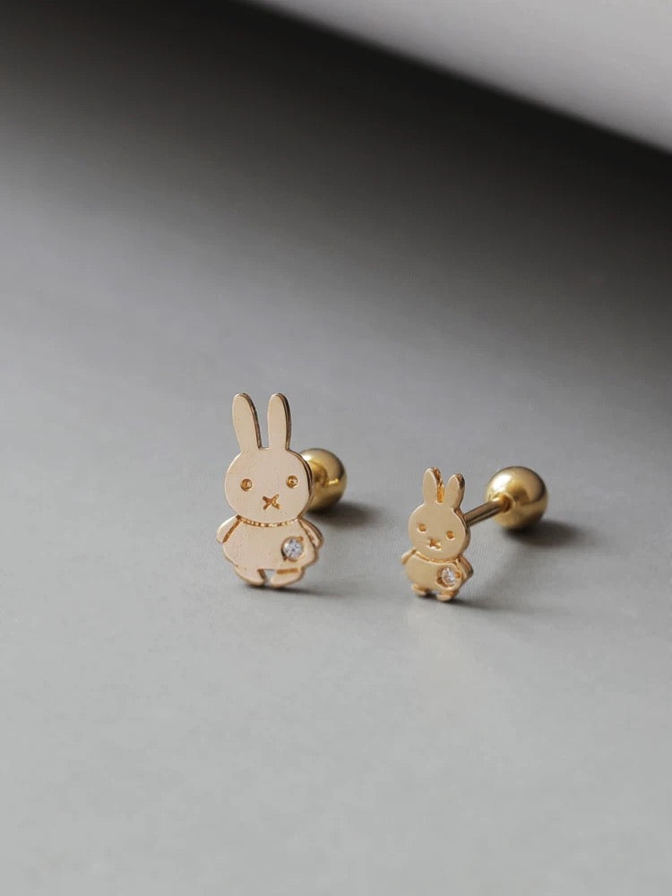 Sweetheart Rabbit Stud Earrings