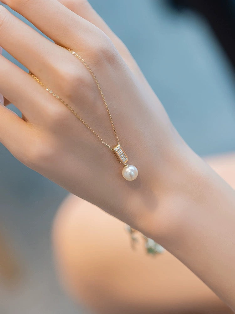 Akoya Pearl Bracket Charm Necklace