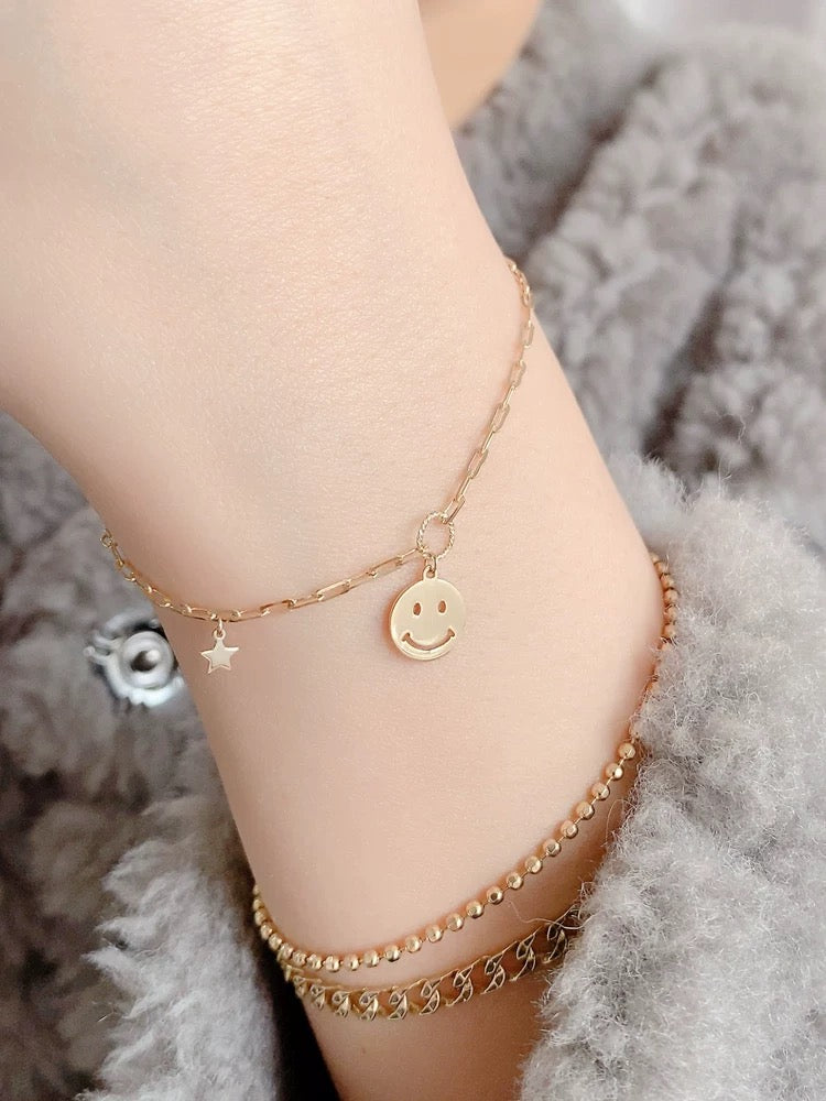 Happy Face Asymmetric Chain Bracelet