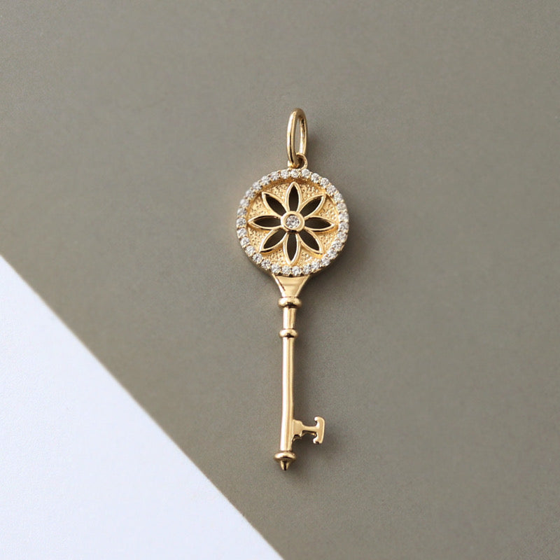 Sweater Flower Key Charm Pendant