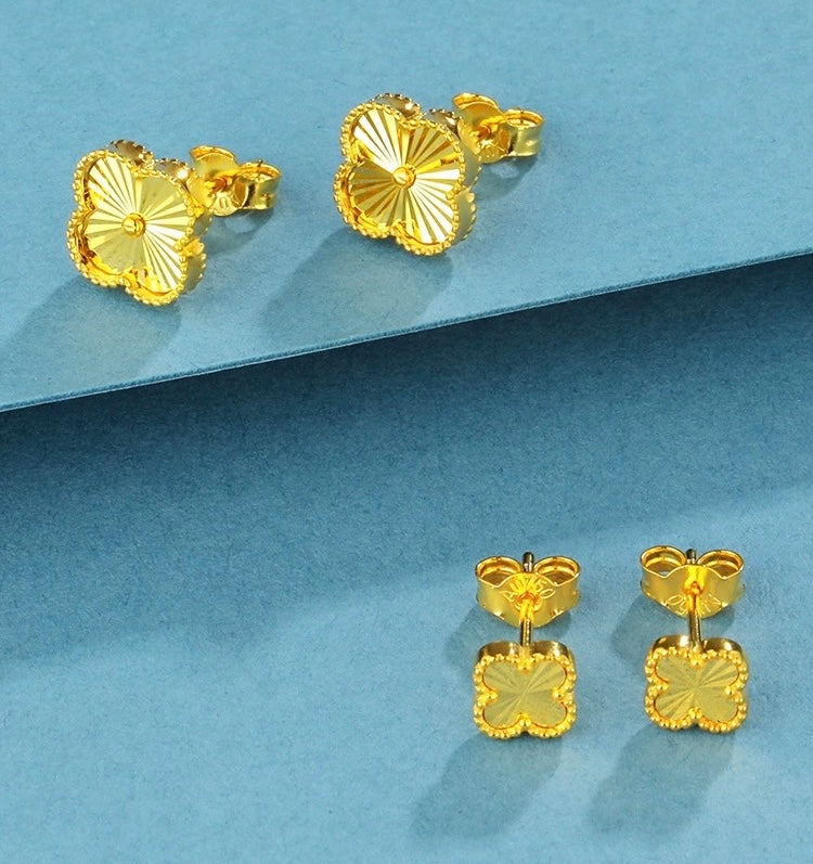 Ridged Beaded Clover Stud Earrings