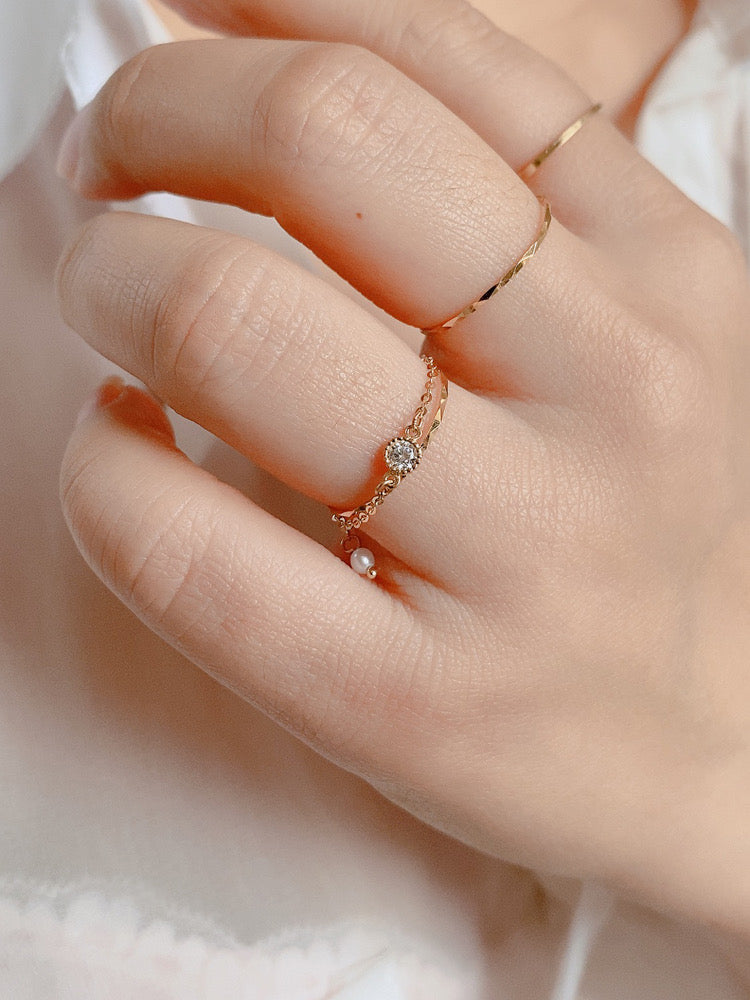 Adjustable Beaded Bezel Chain Ring