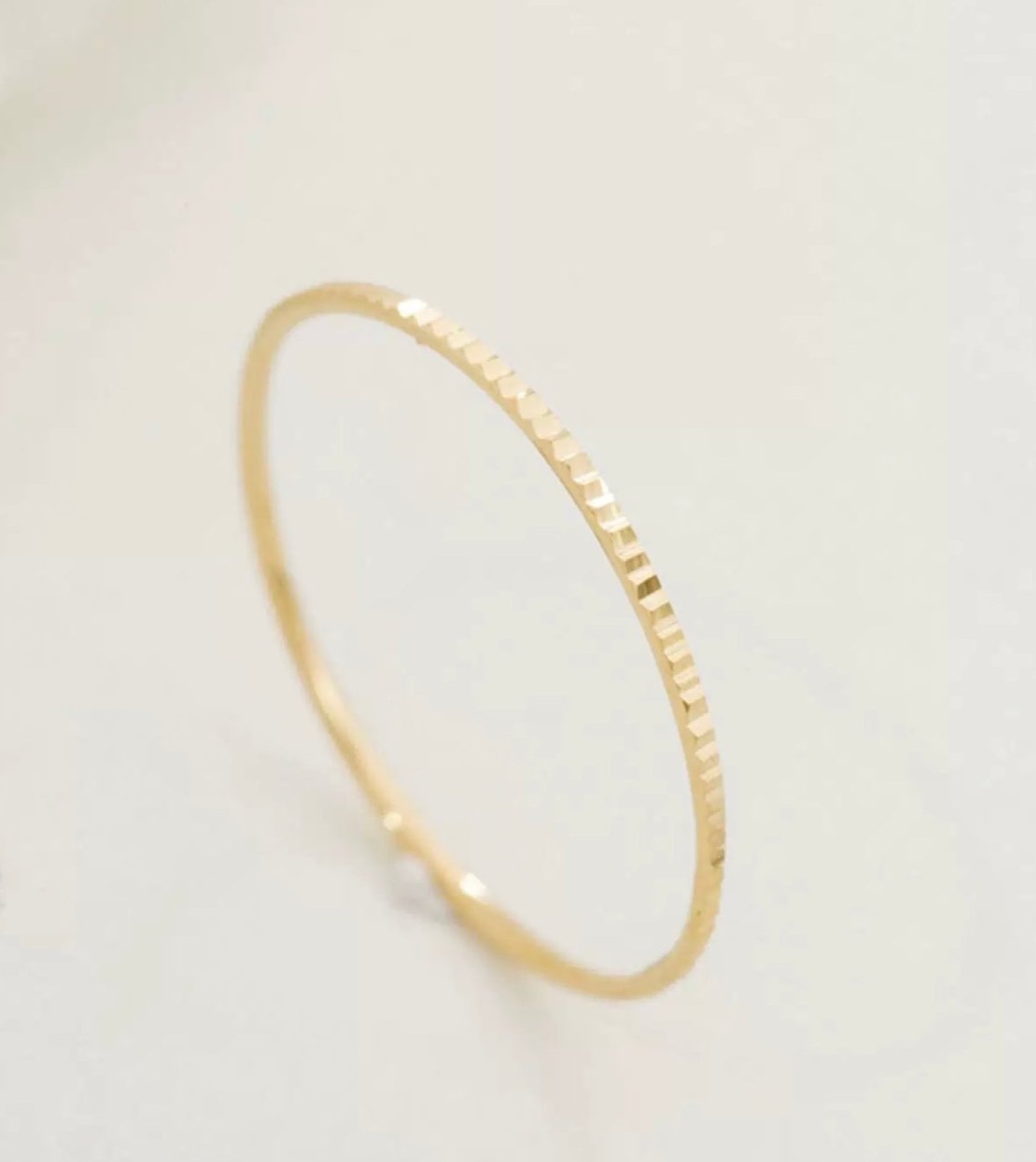 Slim Rigid Stackable Ring