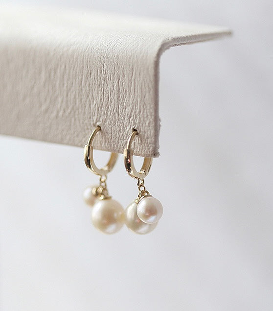 Asymmetric Pearl Lamp Huggie Hoops