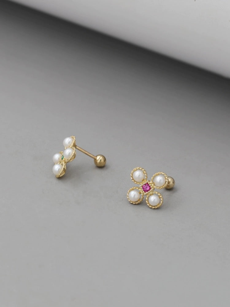 Asymmetric Pearl Flower Tile Stud Earrings