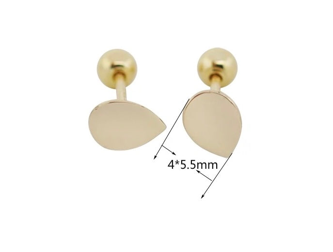 Petal Plate Stud Earrings