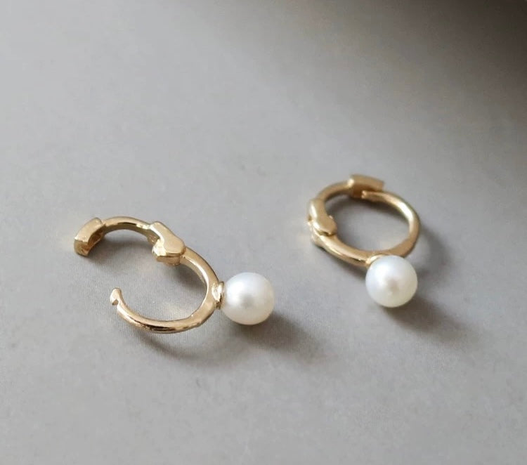 Gorgeous Pearl Huggie Hoops