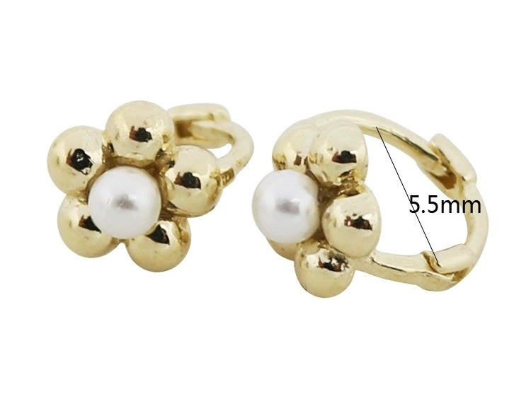 Bubble Flower Pearl Huggie Hoops