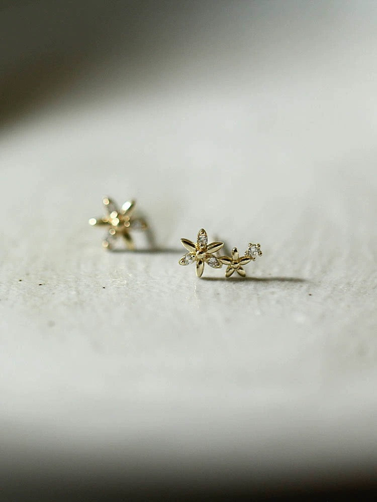 Asymmetric Flower Stud Earrings