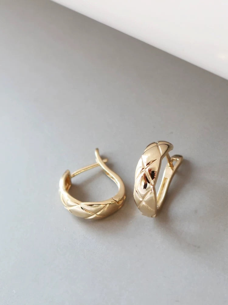 Oval Coco Cross Clip Hoop Earrings