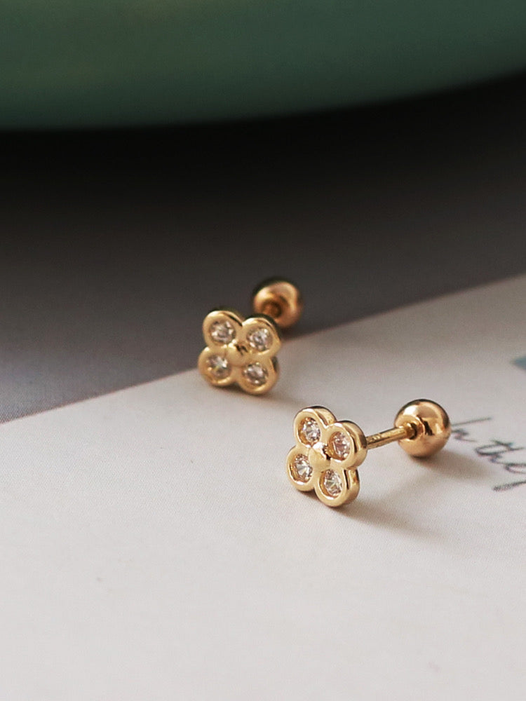 Moissanite Flower Stud Earrings