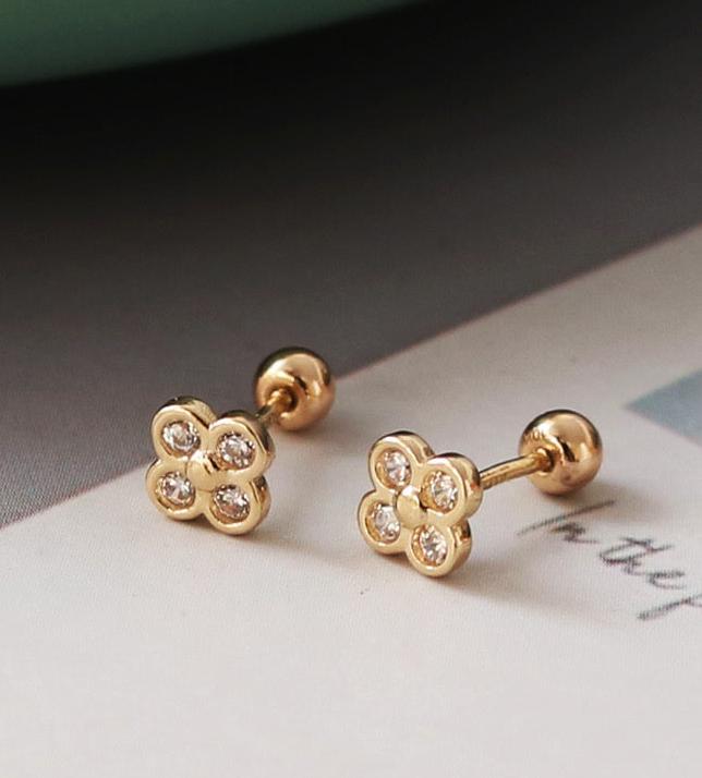 Moissanite Flower Stud Earrings