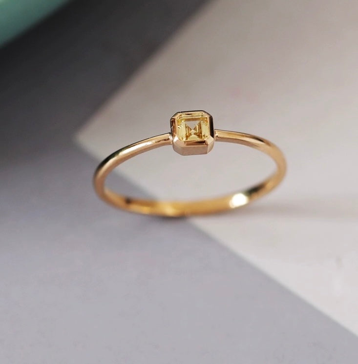 Yellow Stone Cube Stackable Ring