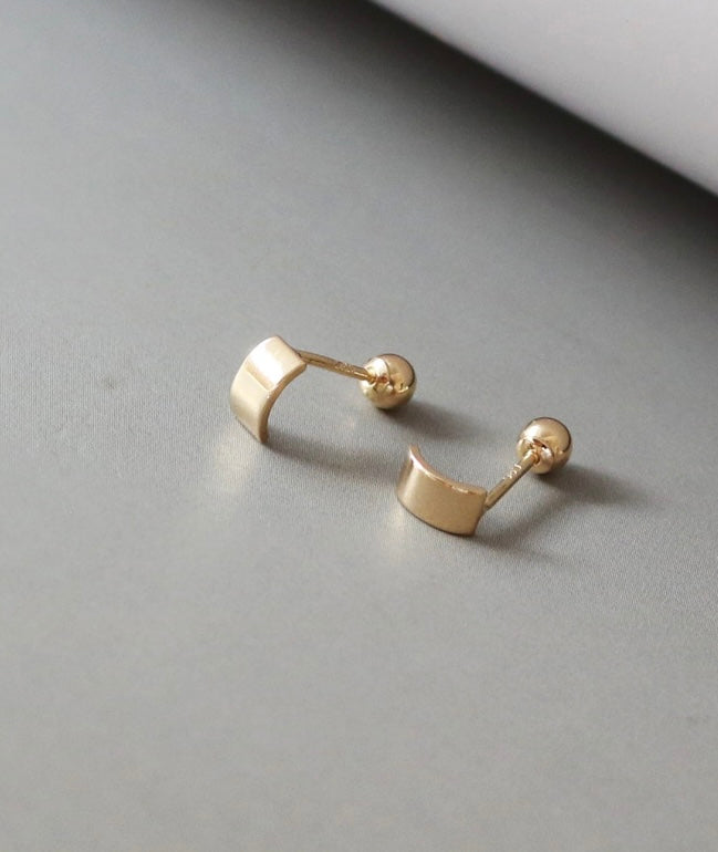 Arc Plate Stud Earrings