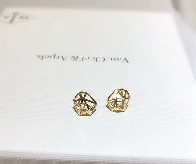 Trapeze Maze Stud Earrings