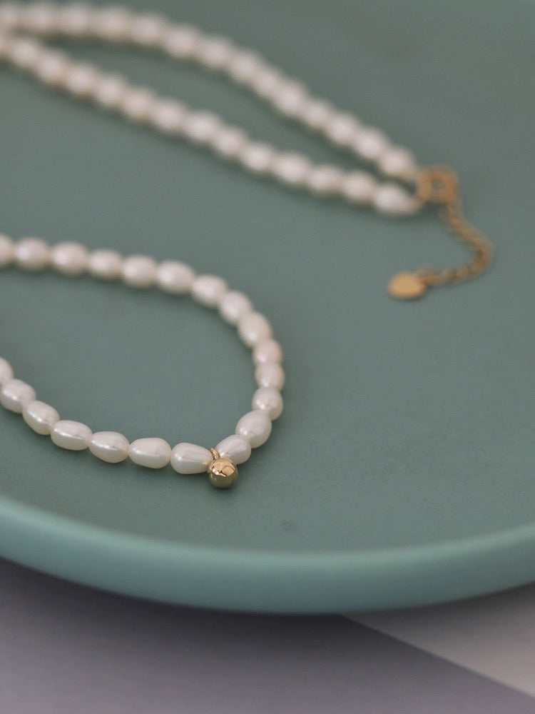 Marilyn Pearl Necklace