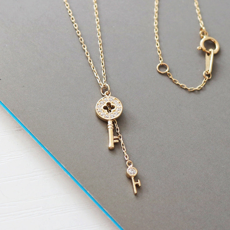 Twin Key Chime Necklace